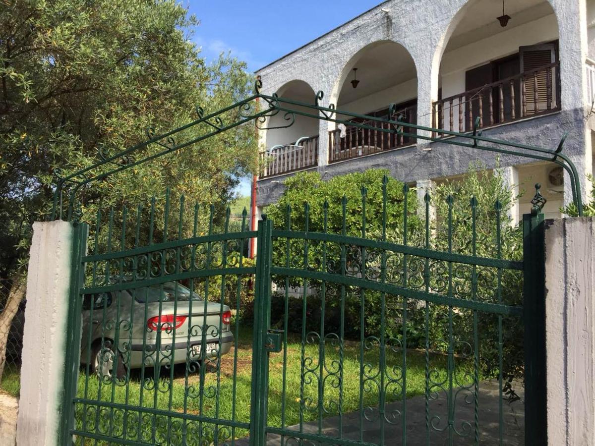 Velikis Apartments Torone Zewnętrze zdjęcie